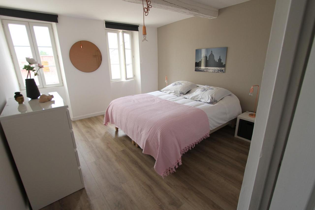 Maison Avec Piscine Et Jardin- 4 Chambres 8 Pers Cuers Kültér fotó
